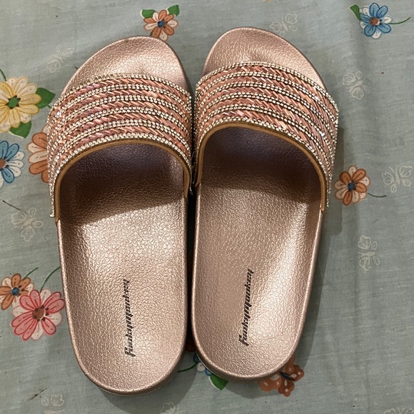 Women’s Rhinestone Slides - Picture 1 of 6